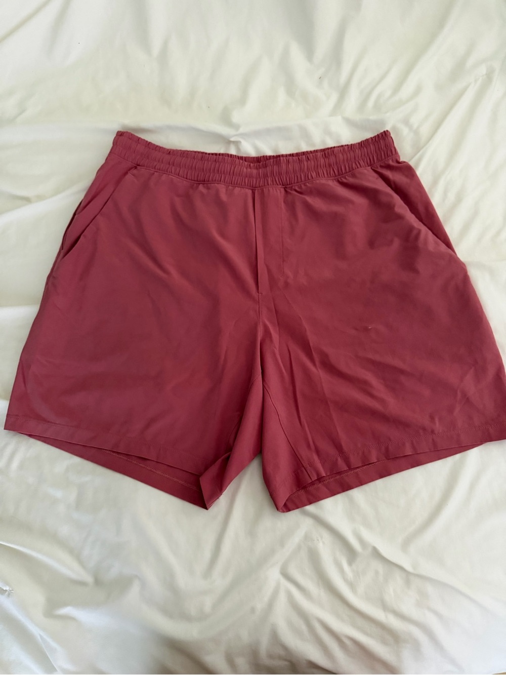Lululemon Pace Breaker Short 7in